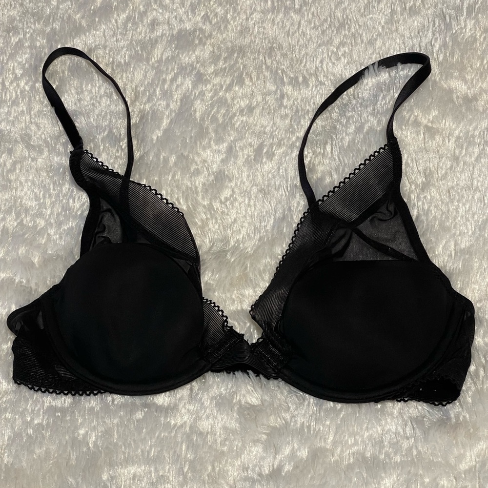 Gorgeous CK bra 🖤